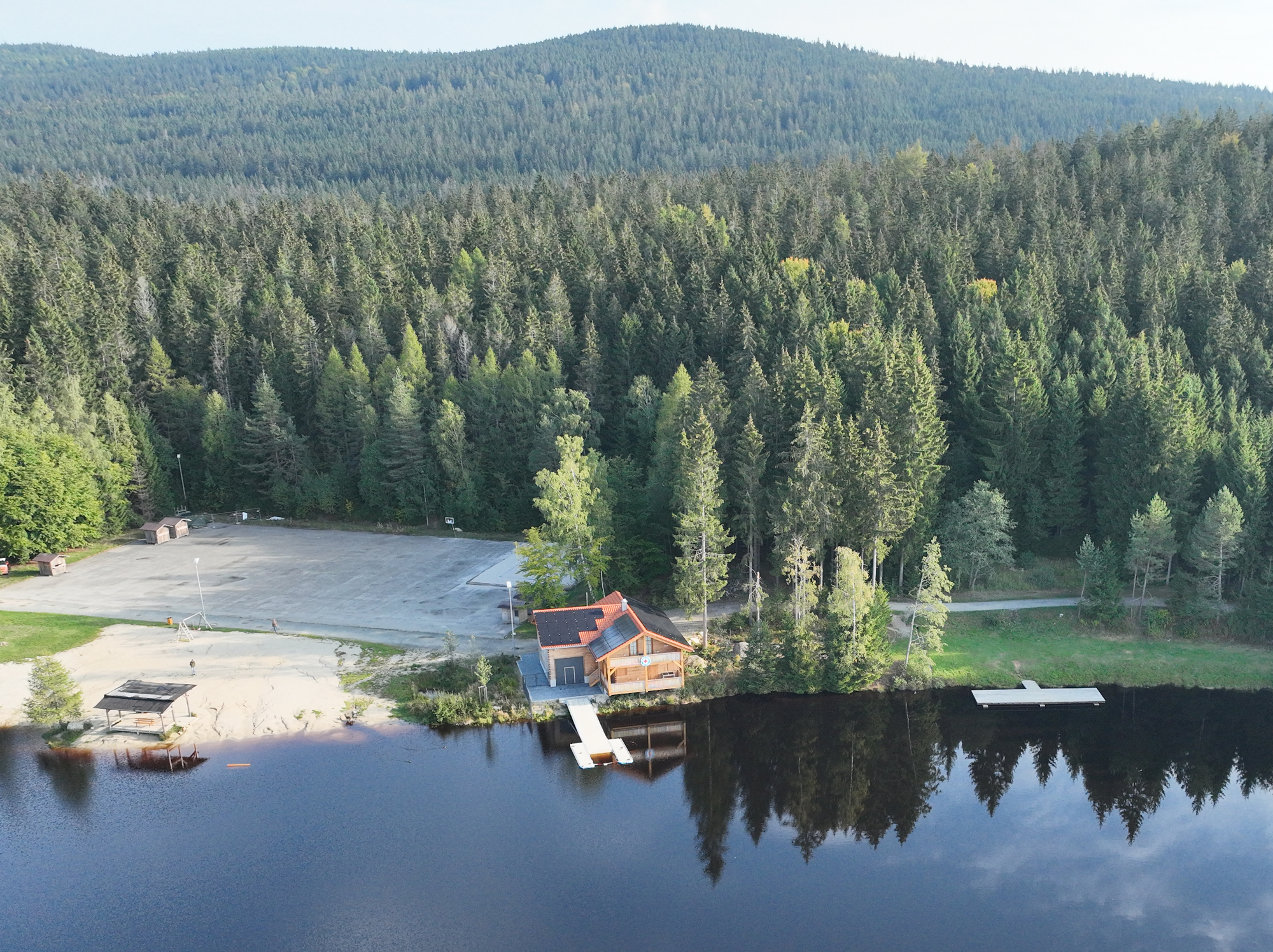 Fichtelsee und Wachhütte